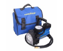 GOODYEAR GY000103 GY30L LED 30 л/мин с фонарём GOODYEAR GY000103 GY30L LED 30 л/мин с фонарём