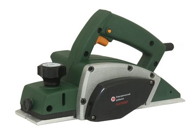 КАЛИБР РЭ 650 650Вт, 82мм