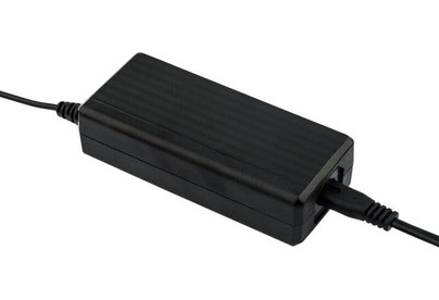 REXANT (2000503) Источник питания 110220 V AC/12 V DC 4,5 А 50 W с DC разъемом подключения 5.5х2.1, без влагозащиты (IP23)